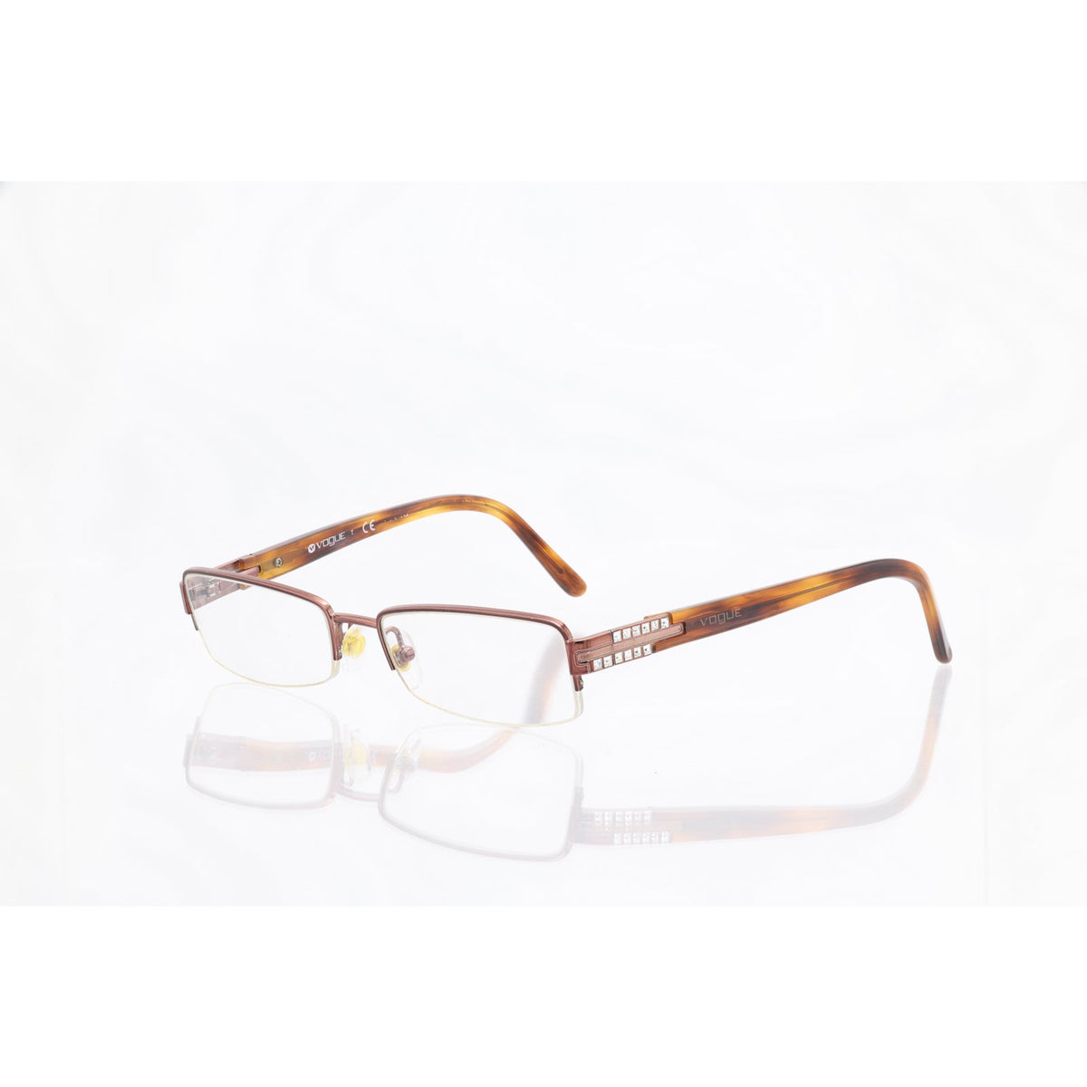 Vogue VO 3694-B 811 eyeglass frames, photo 3 of 6