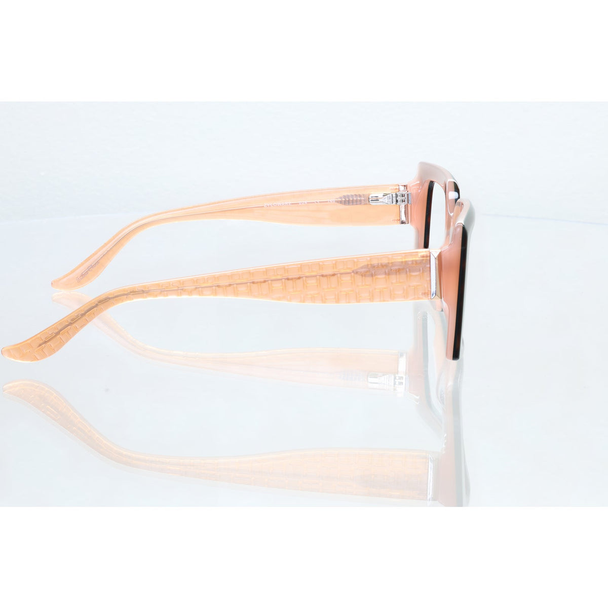Halston 2026 Zyloware 024 brown/pink sunglass frames, photo 6 of 8