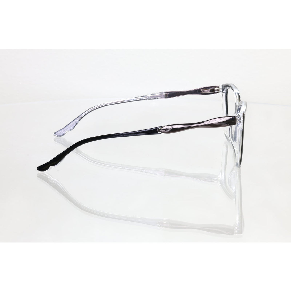 Jenny McCarthy 105Z Zyloware 060 black eyeglass frames, photo 6 of 8