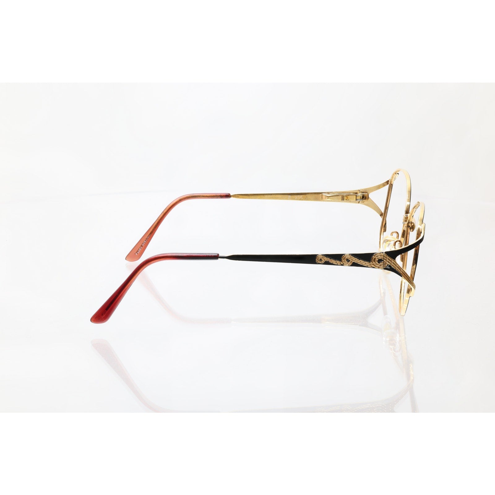 Sophia Loren Zyloware 235 56-16-140mm Eyeglass FRAMES ONLY - GOOD CONDITION