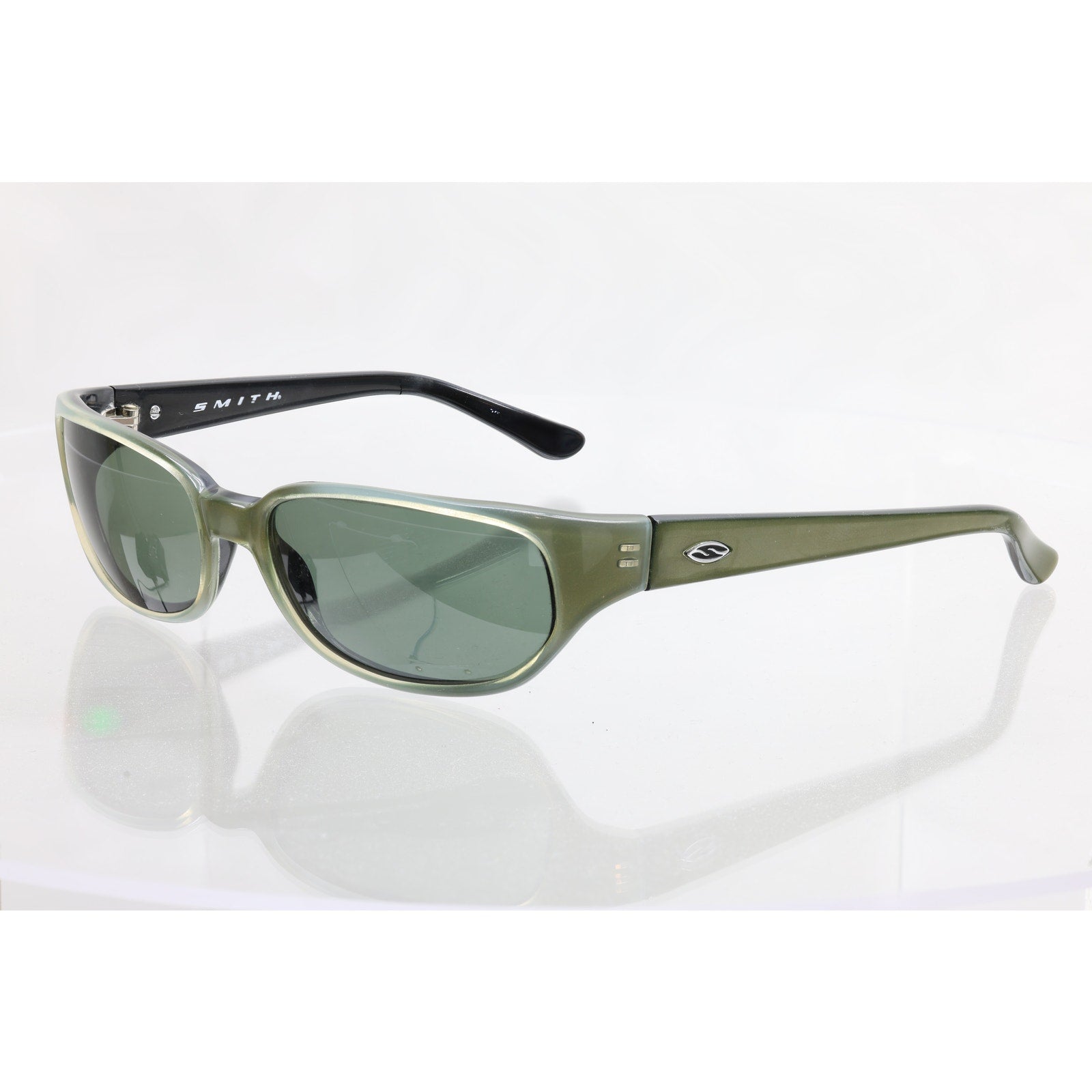 Smith Burnside Moss Sunglasses - GOOD CONDITION